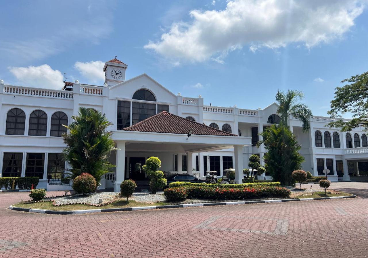 Tanjung Puteri Golf And Resort Malaysia Pasir Gudang Exterior photo