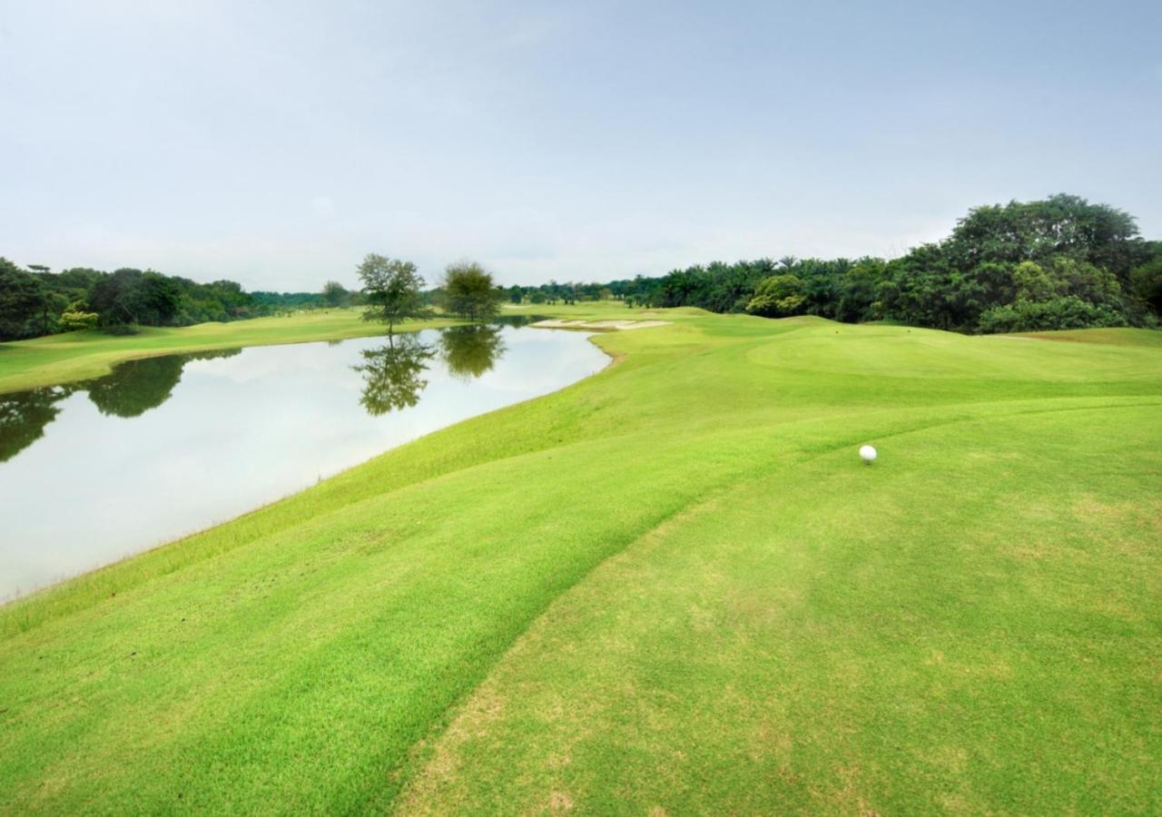 Tanjung Puteri Golf And Resort Malaysia Pasir Gudang Exterior photo